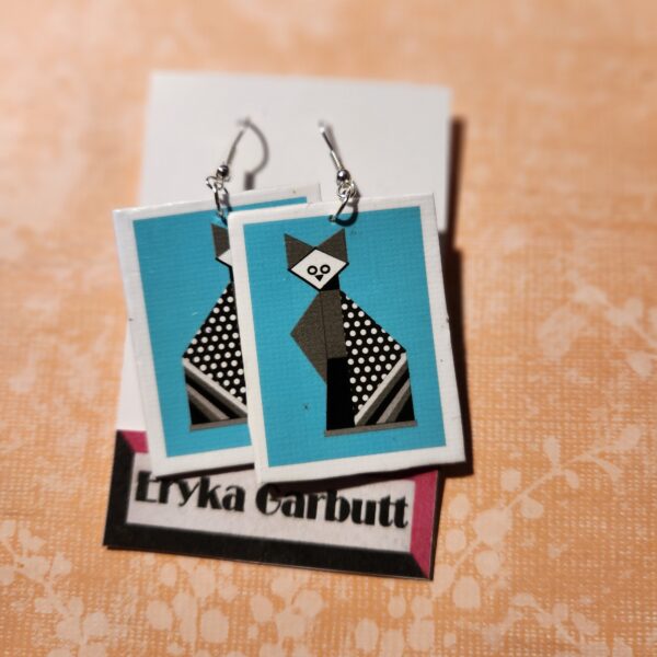 B&W cat dangle earrings, Original design on Linen